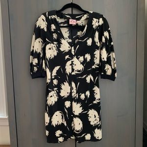 SOLD Juicy Couture 3/4 Sleeve Silk Dress, Size 2